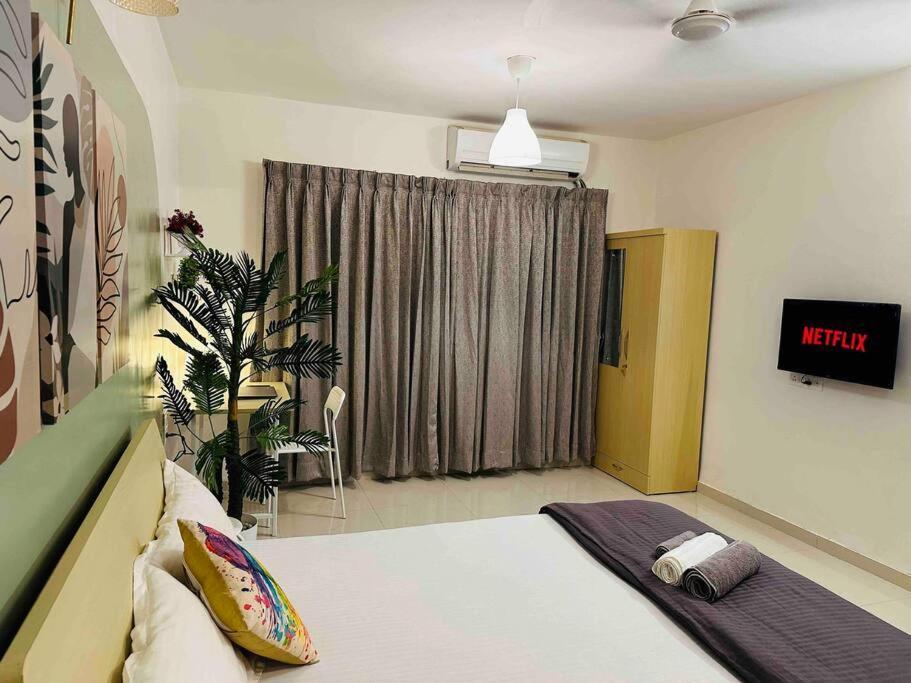 Sage : Private Studio Room In Koregaon Park Пюн Екстериор снимка